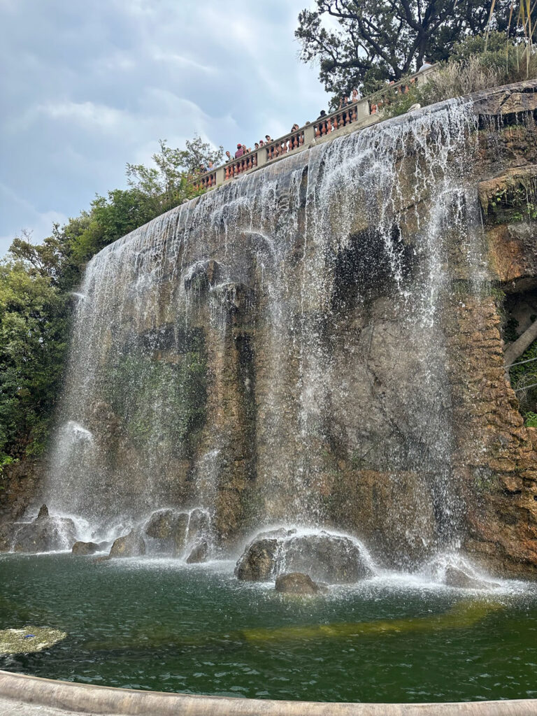 Castle Hill (Colline du Château)