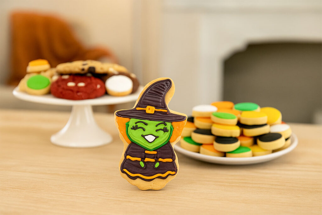 Sweet Treats Sampler Box – Halloween Magic from Cookies by Design