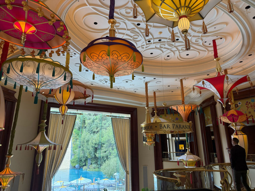 Bar Parasol - Wynn
