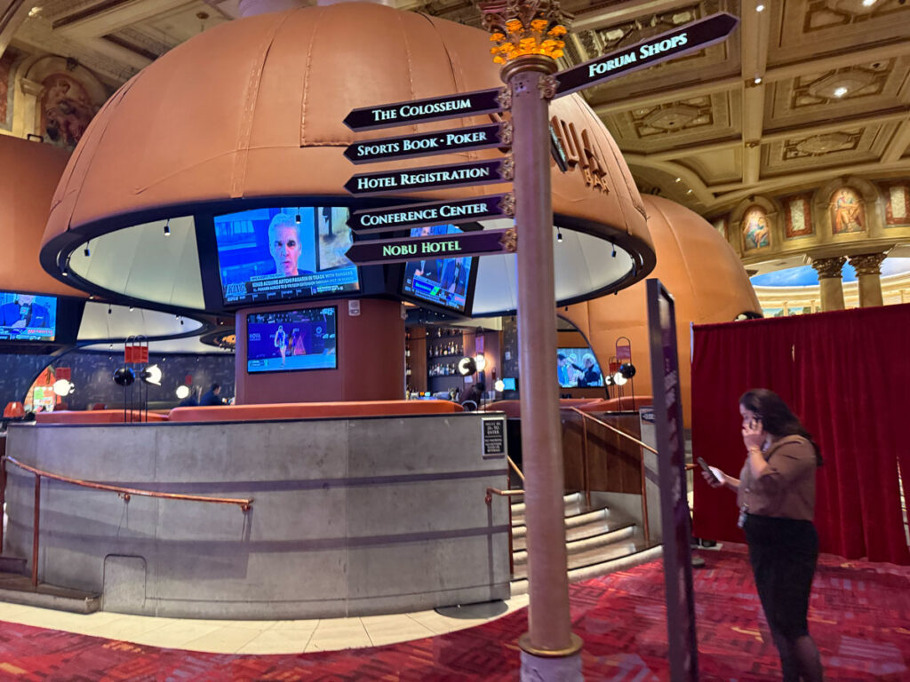 Caesars Palace Navigation