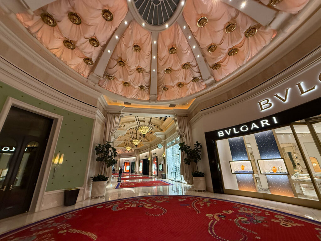 Wynn Luxury Shopping