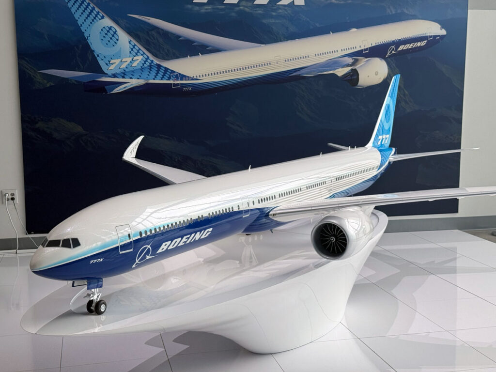 Display Boeing aircraft