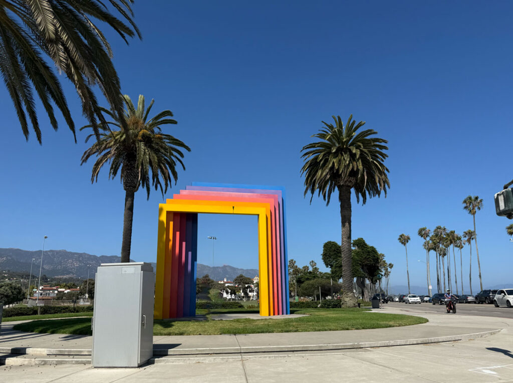 Santa Barbara Chromatic Gate