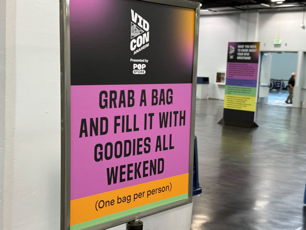 Grab a VidCon Bag