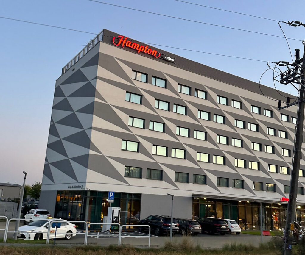 Hampton by Hilton