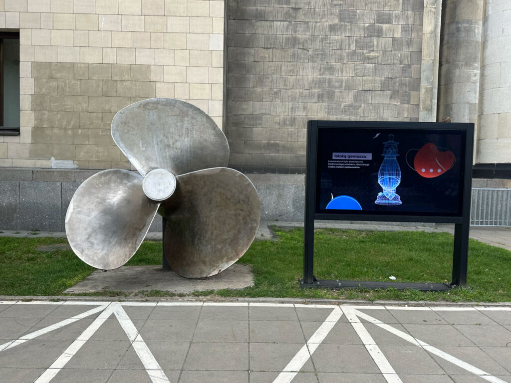 Oversized Ship's Propeller 