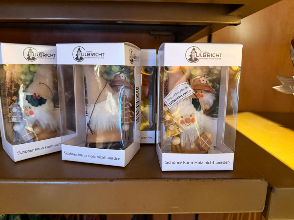 wooden ornaments by German maker Christian Ulbricht